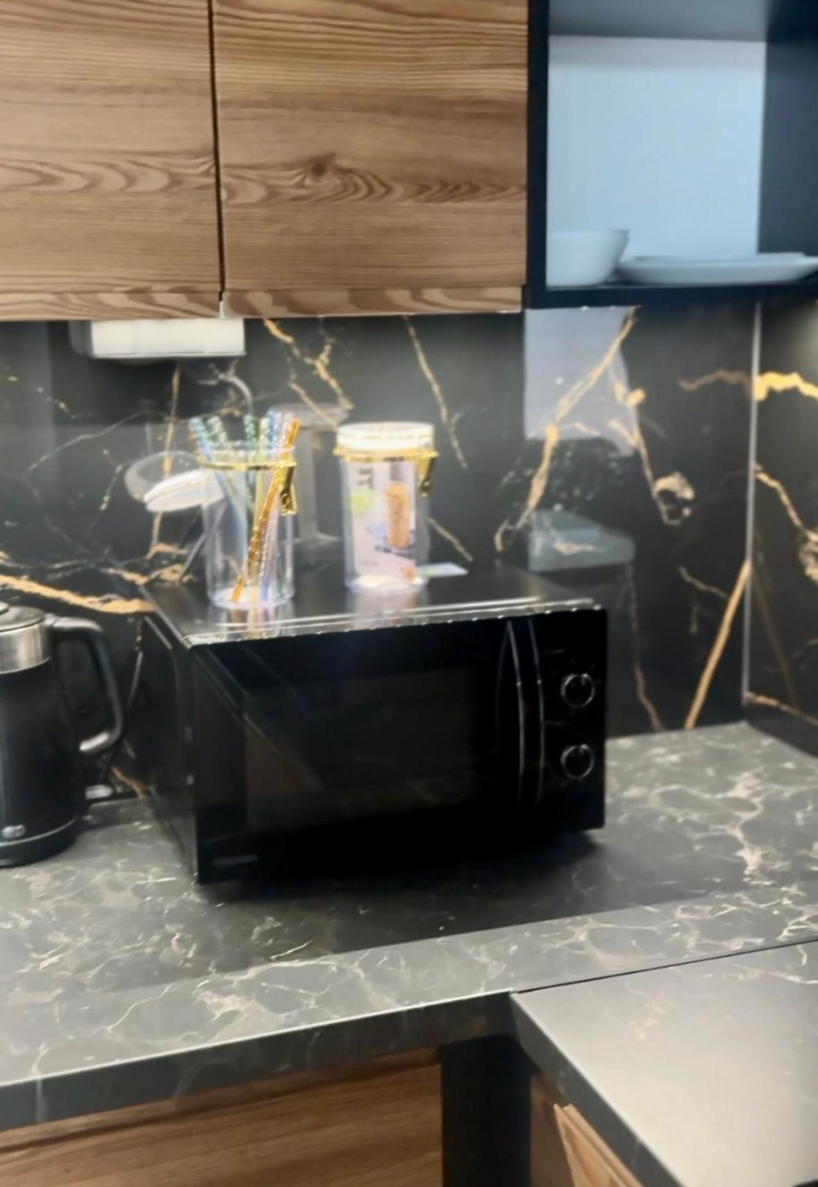Apartamenty I Pokoje „Pod Jedynka” Konstantynow Lodzki Bagian luar foto